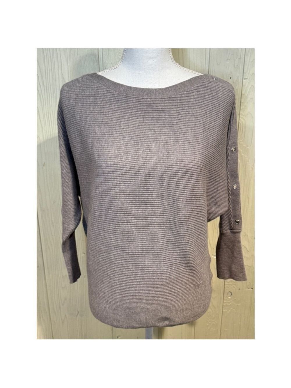Jennifer Lopez Gray Ribbed Sweater Small